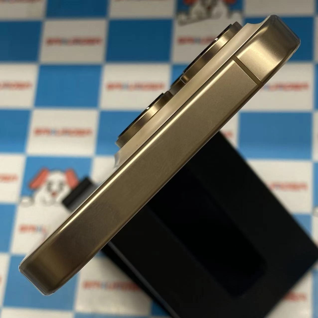 iPhone16 Pro 256GB デザートチタニウム MYN23J/A SIMフリー新品同様