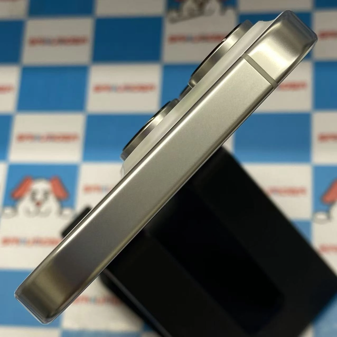 iPhone16 Pro 256GB ホワイトチタニウム MYN13J/A SIMフリー極美品