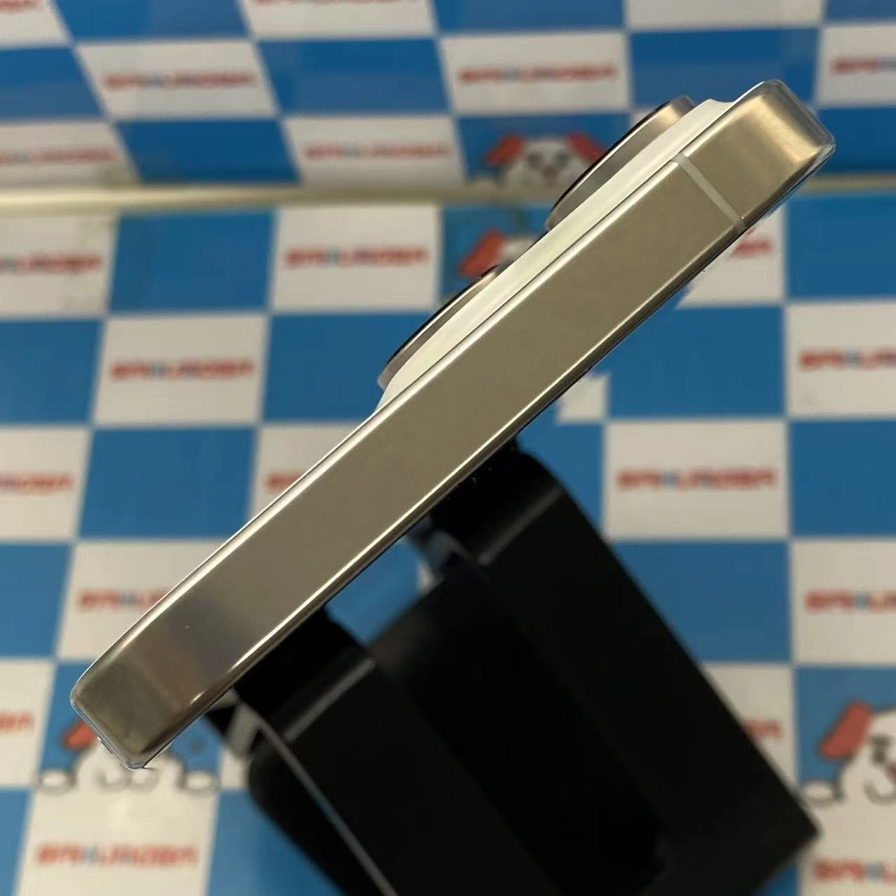 iPhone16 Pro Max 256GB ホワイトチタニウム MYWH3J/A SIMフリー美品