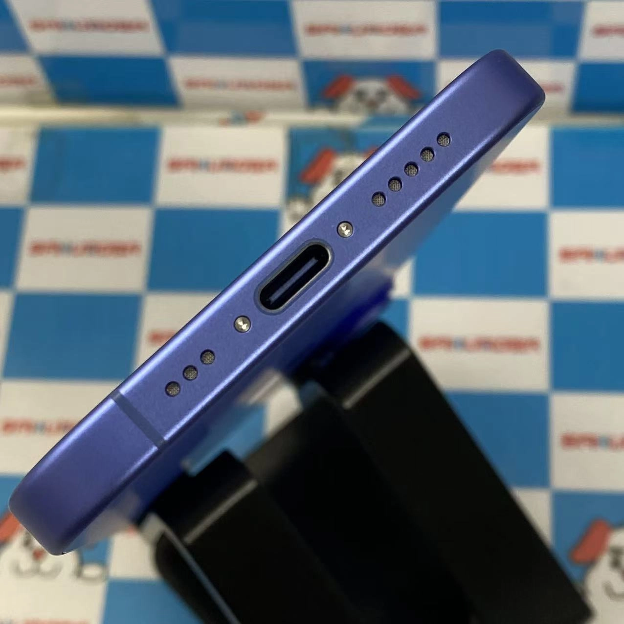 iPhone16 256GB ウルトラマリン MYE03J/A SIMフリー新品同様