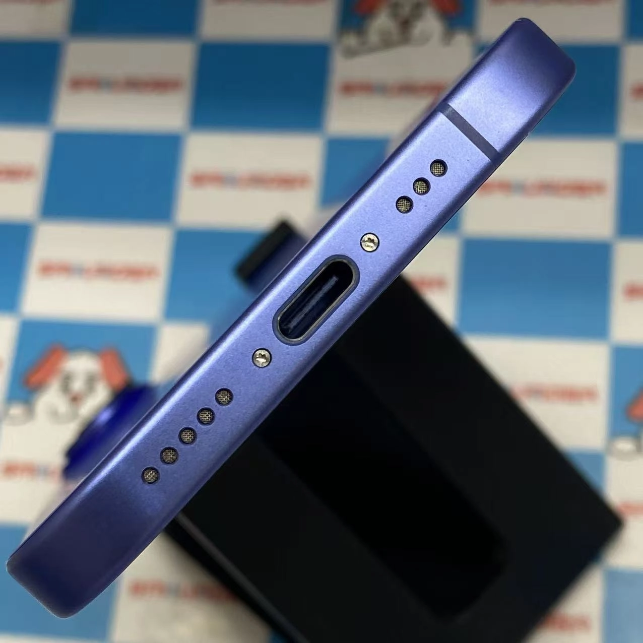 iPhone16 256GB ウルトラマリン MYE03J/A SIMフリー美品