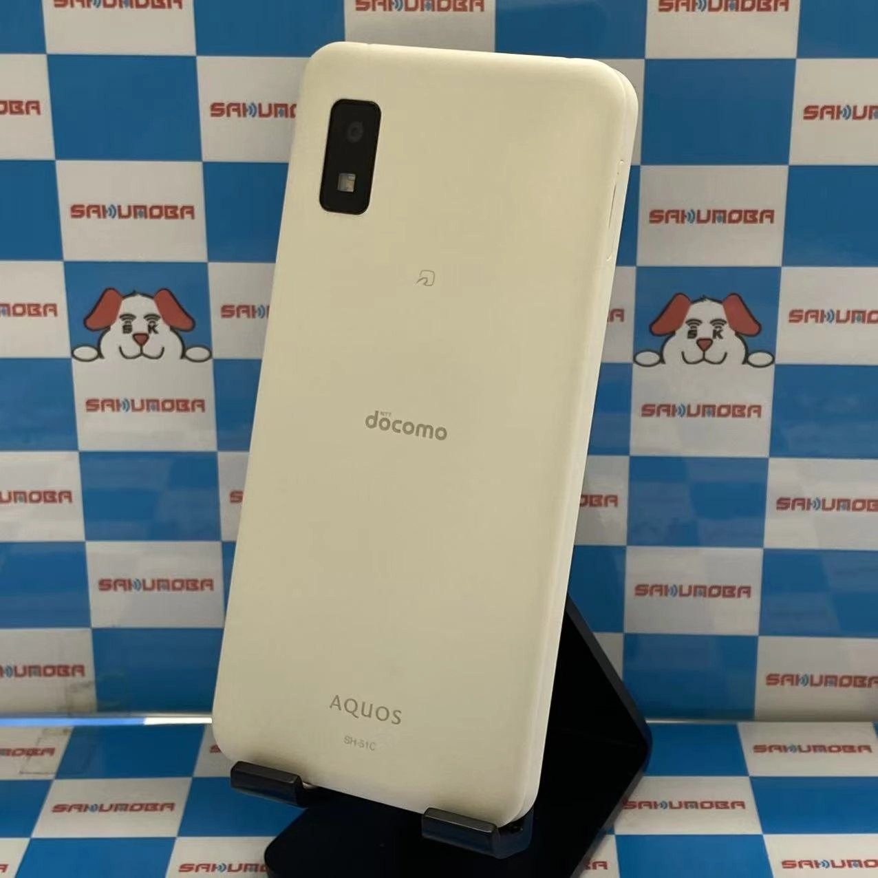 AQUOS wish2 64GB ホワイト SH-51C docomo版SIMフリー 極美品