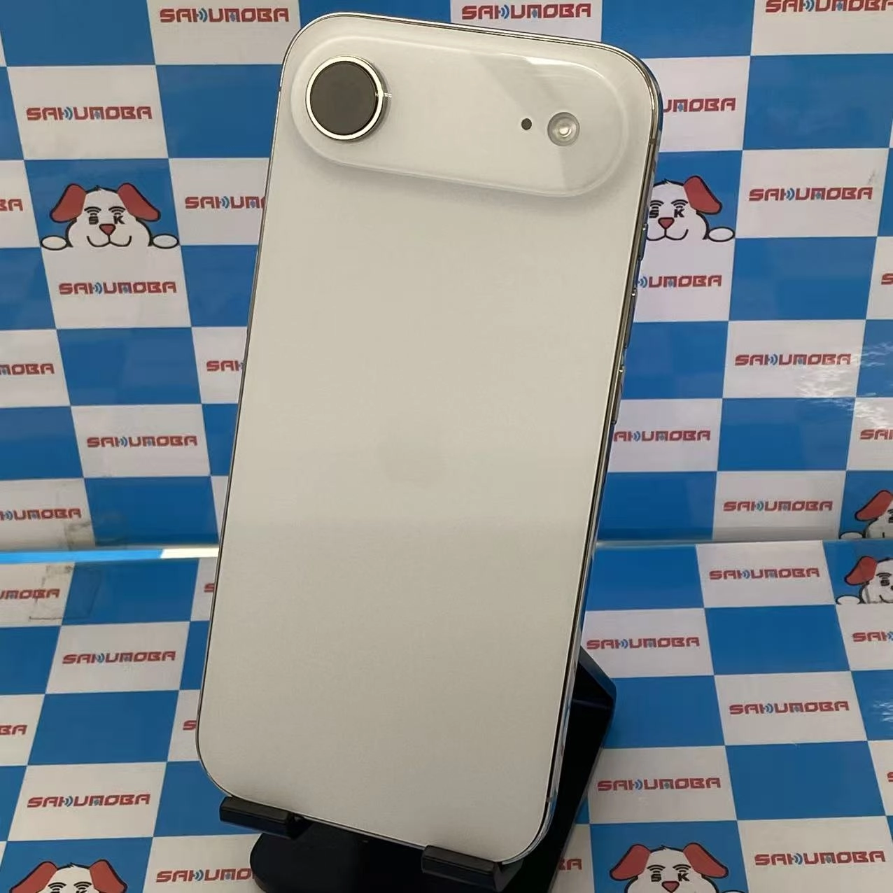 iPhone Air 256GB クラウドホワイト MG284J/A Apple版SIMフリー 美品