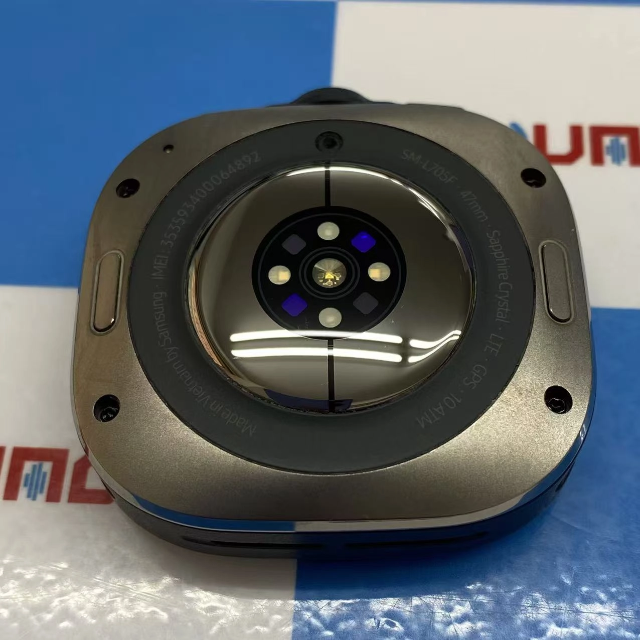 Galaxy Watch Ultra LTEモデル 32GB チタニウムグレー SM-L705F SIMフリー美品