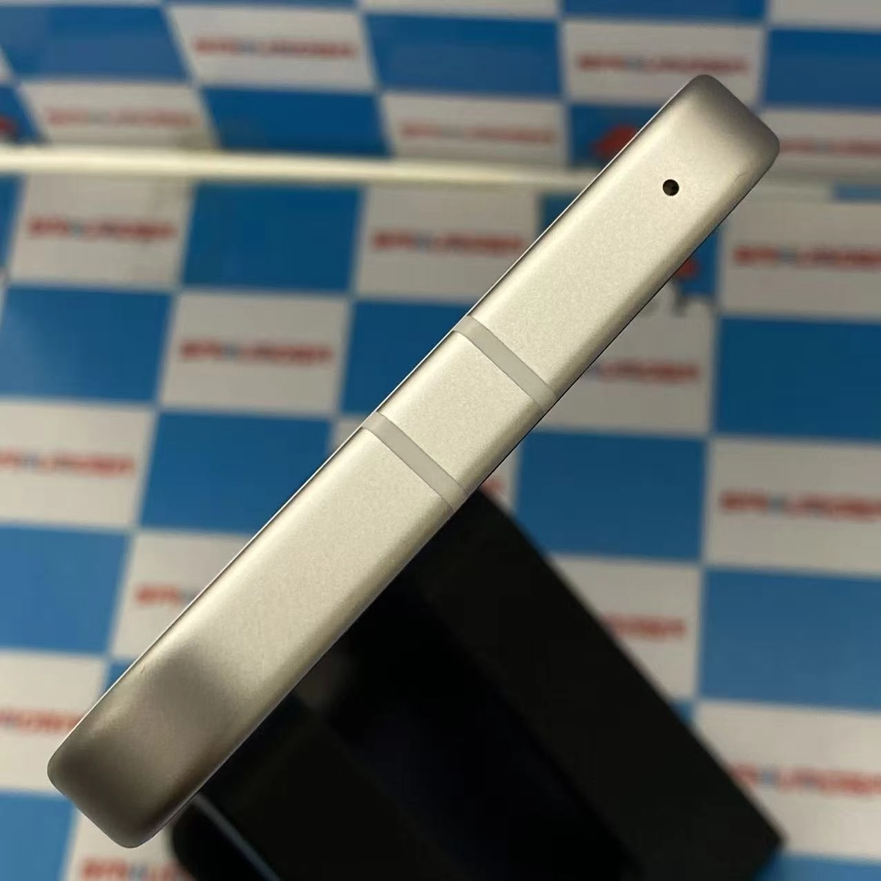 Google Pixel 9a 8GB/128GB ポーセリン G3Y12 docomo版SIMフリー