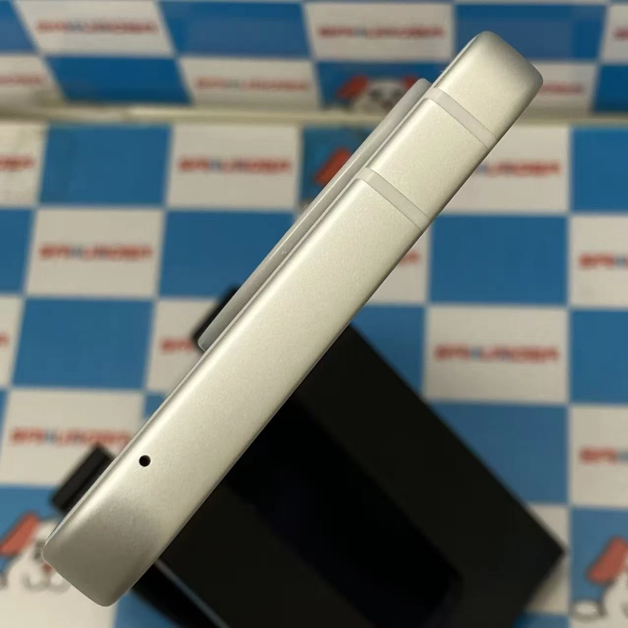 AQUOS sense10 128GB ライトシルバー SH-M33 SIMフリー 極美品