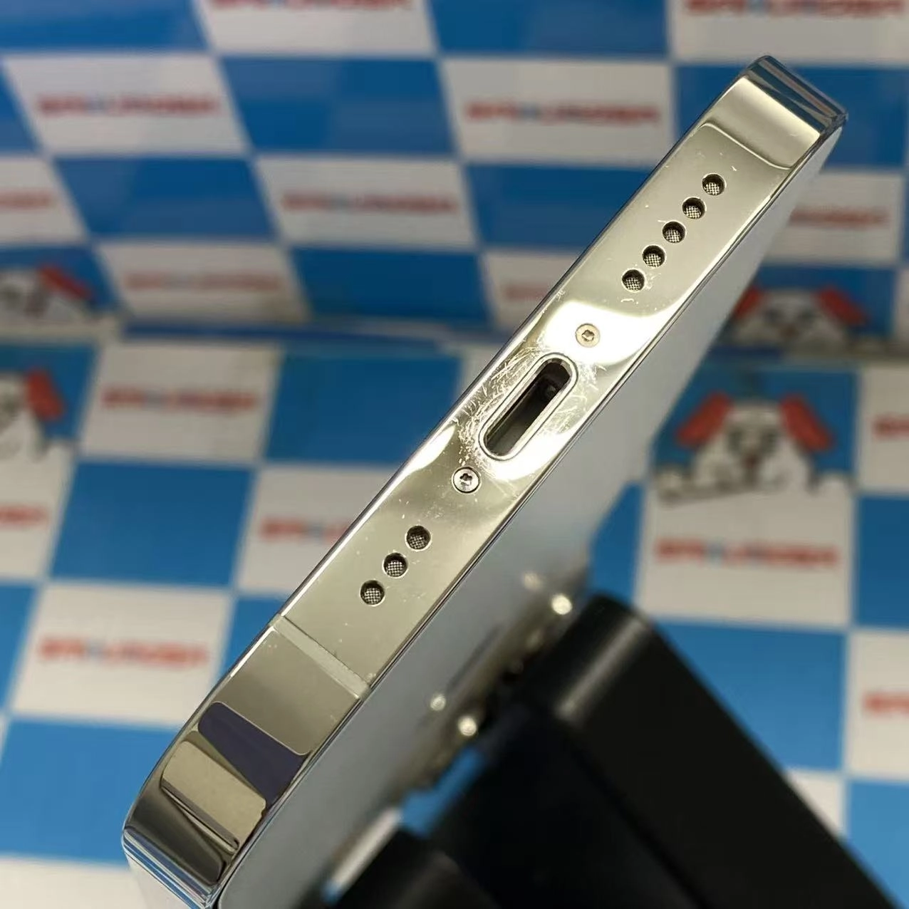 iPhone13 Pro 512GB シルバー MLUW3J/A Apple版SIMフリー