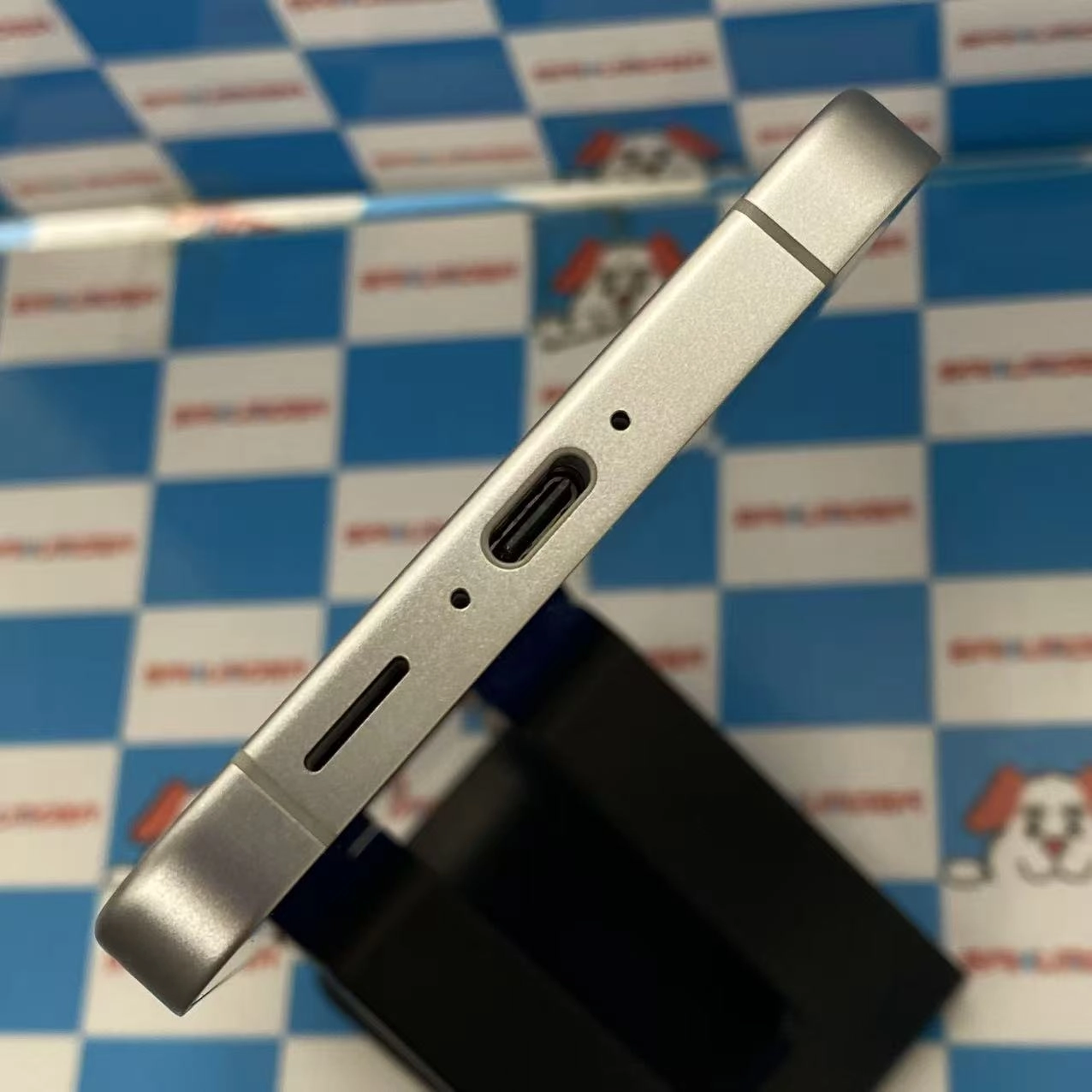 Galaxy S24 FE 128GB グラファイト SCG30 AU版SIMフリー 極美品 au