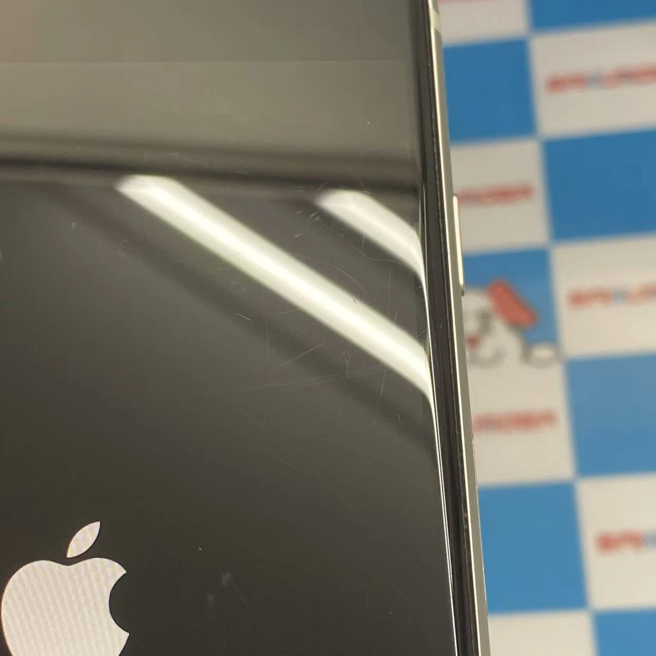 iPhoneSE 第3世代 64GB スターライト MMYD3J/A SoftBank版SIMフリー