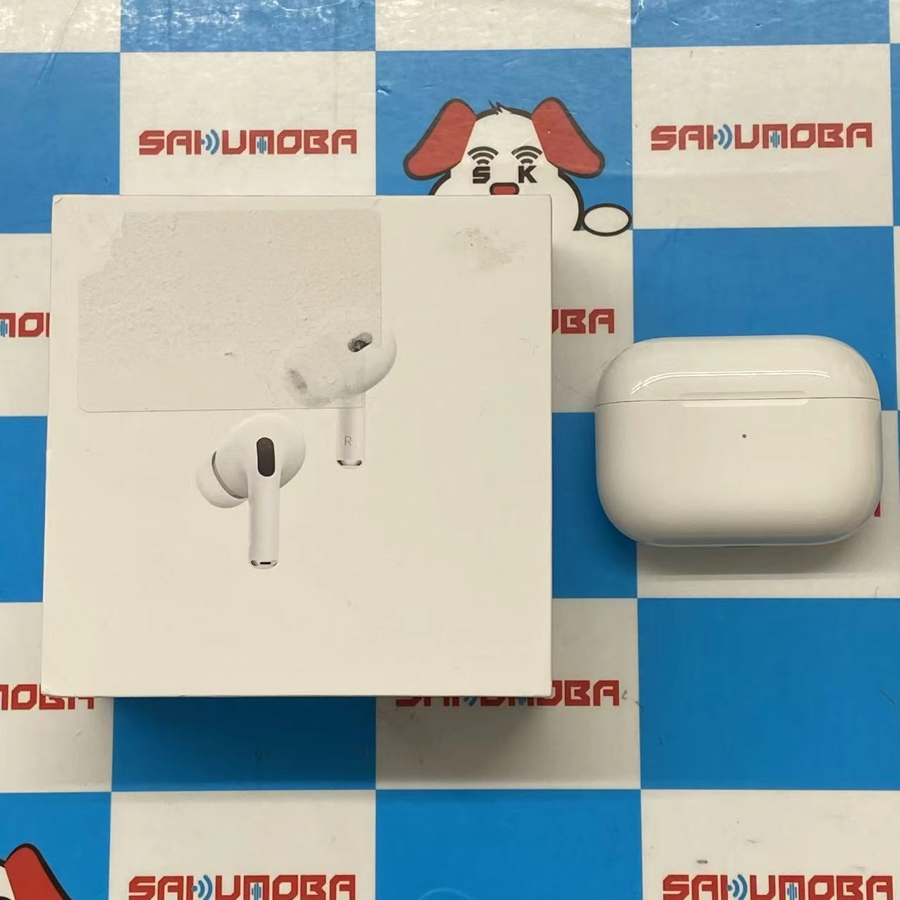 Airpods Pro 第2世代 ー ホワイト MQD83J/A ジャンク品