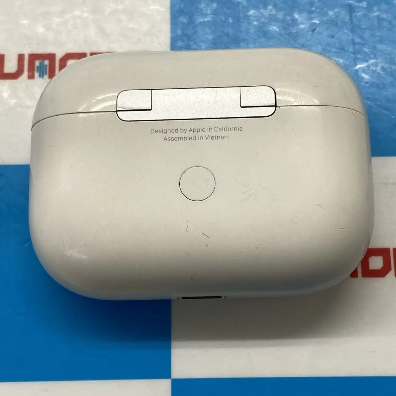 AirPods Pro 第1世代 2019年モデル ホワイト A2084 ジャンク品