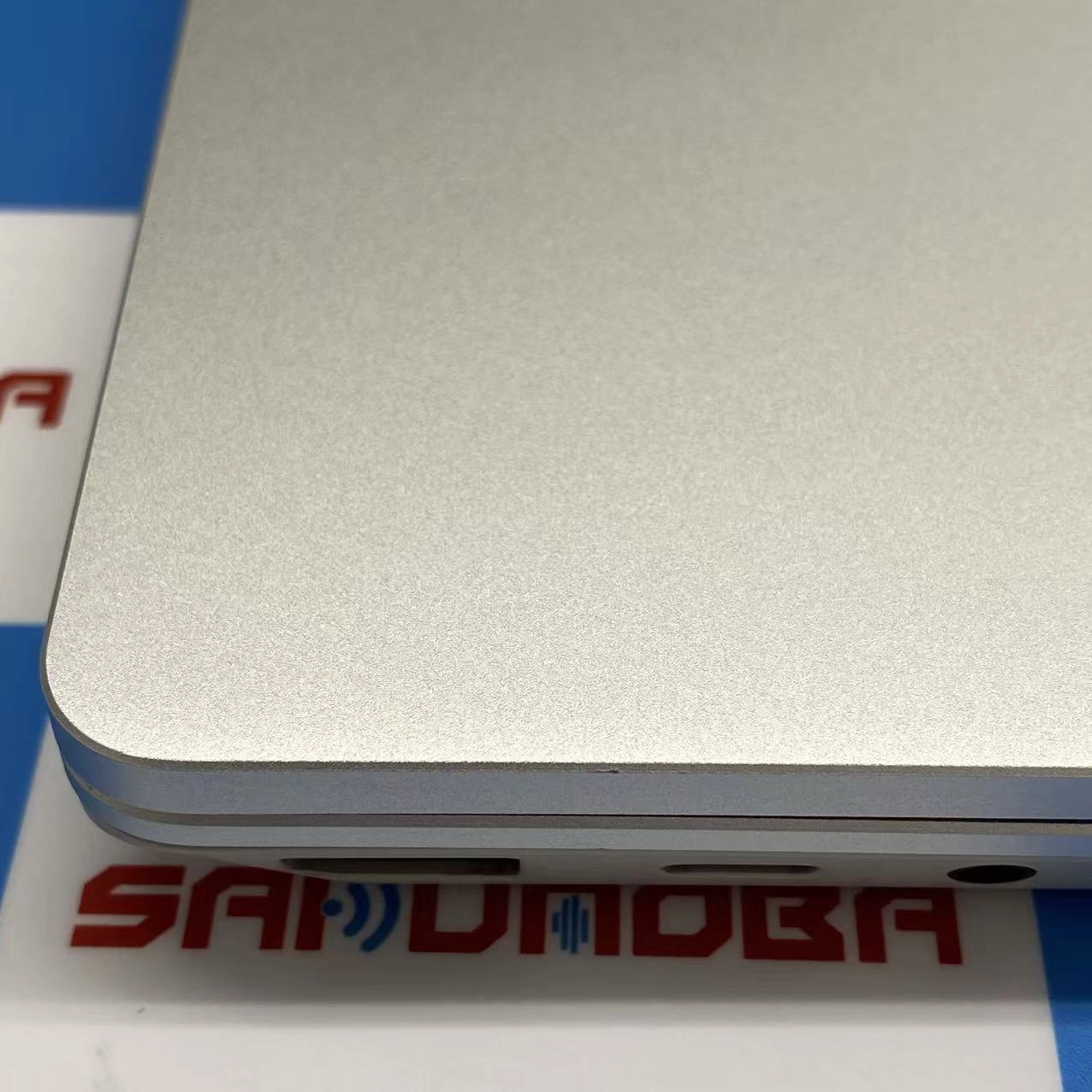 Surface Laptop Go 2 Core i5 8GB/128GB プラチナ 8QC-00015美品