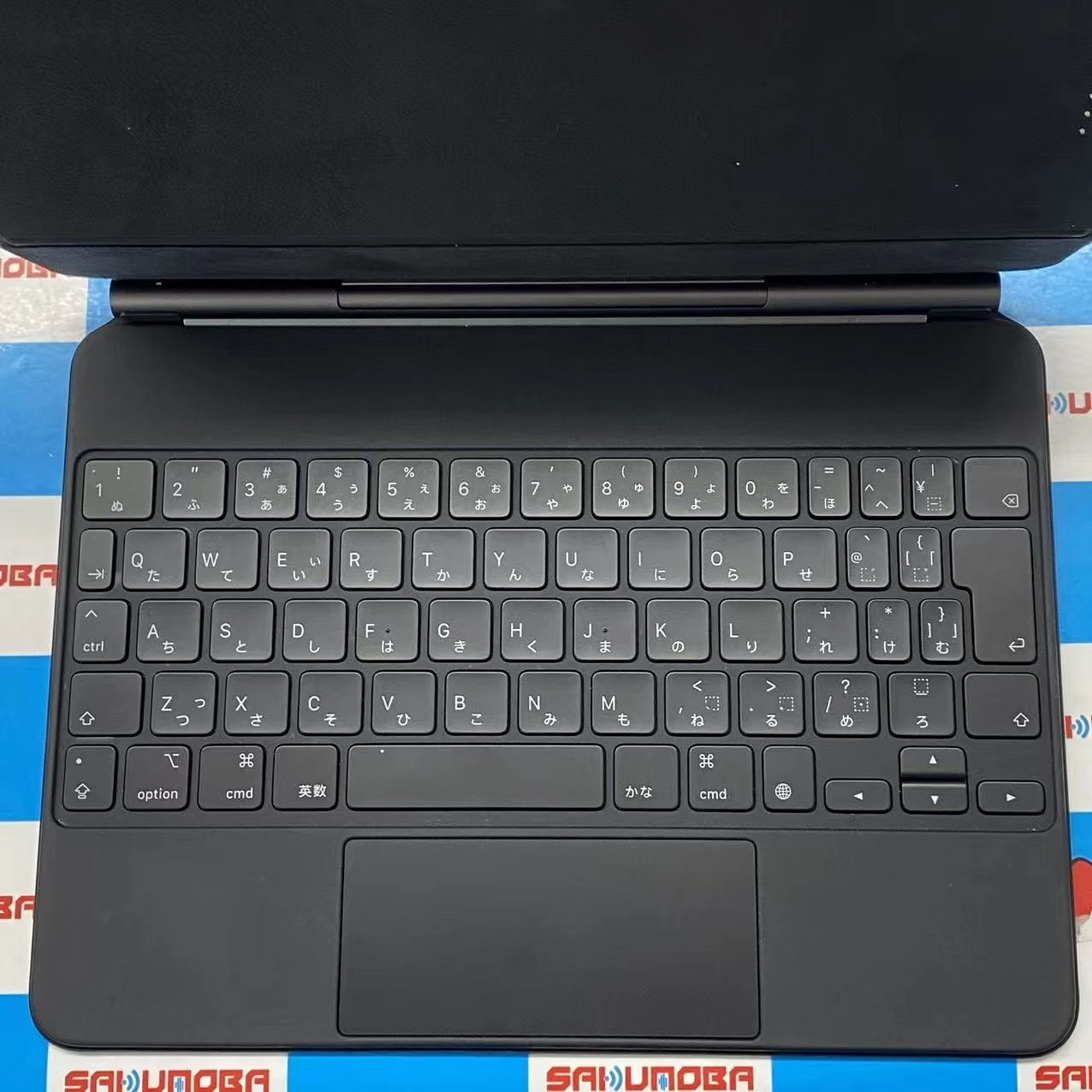 11インチiPad Pro(第2世代)用 Magic Keyboard  ブラック A2261 **