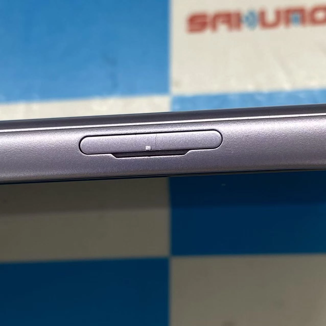 arrows We 64GB パープル F-51B docomo版SIMフリー