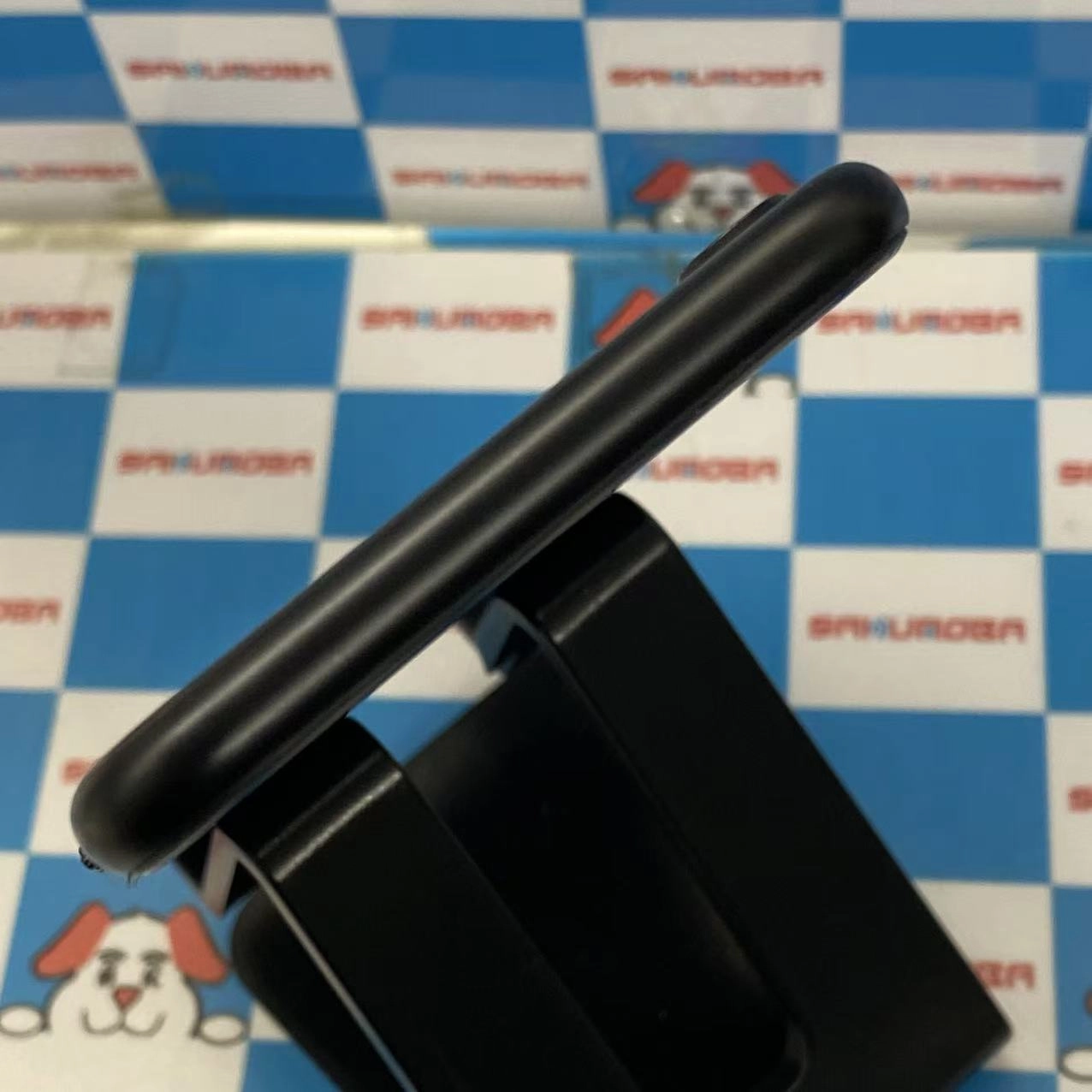 iPhoneSE 第2世代 64GB ブラック MX9R2J/A AU版SIMフリー美品 au