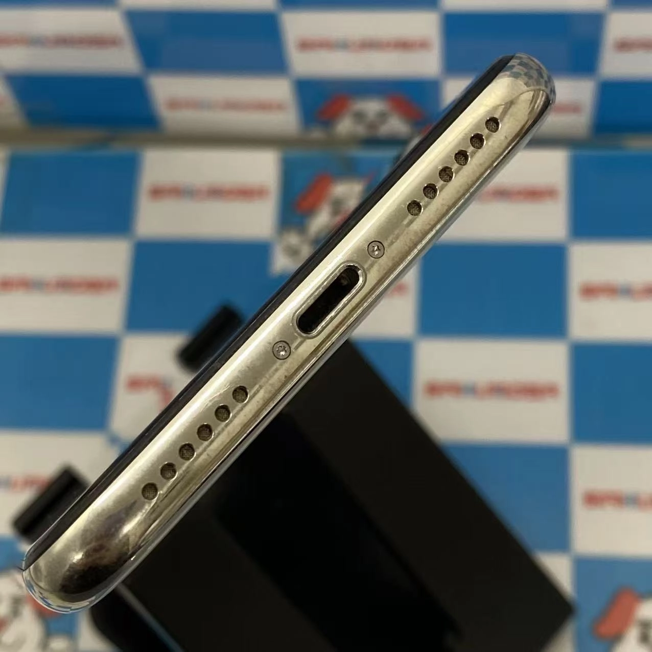 iPhoneX 256GB シルバー MQC22J/A docomo版SIMフリー ジャンク品