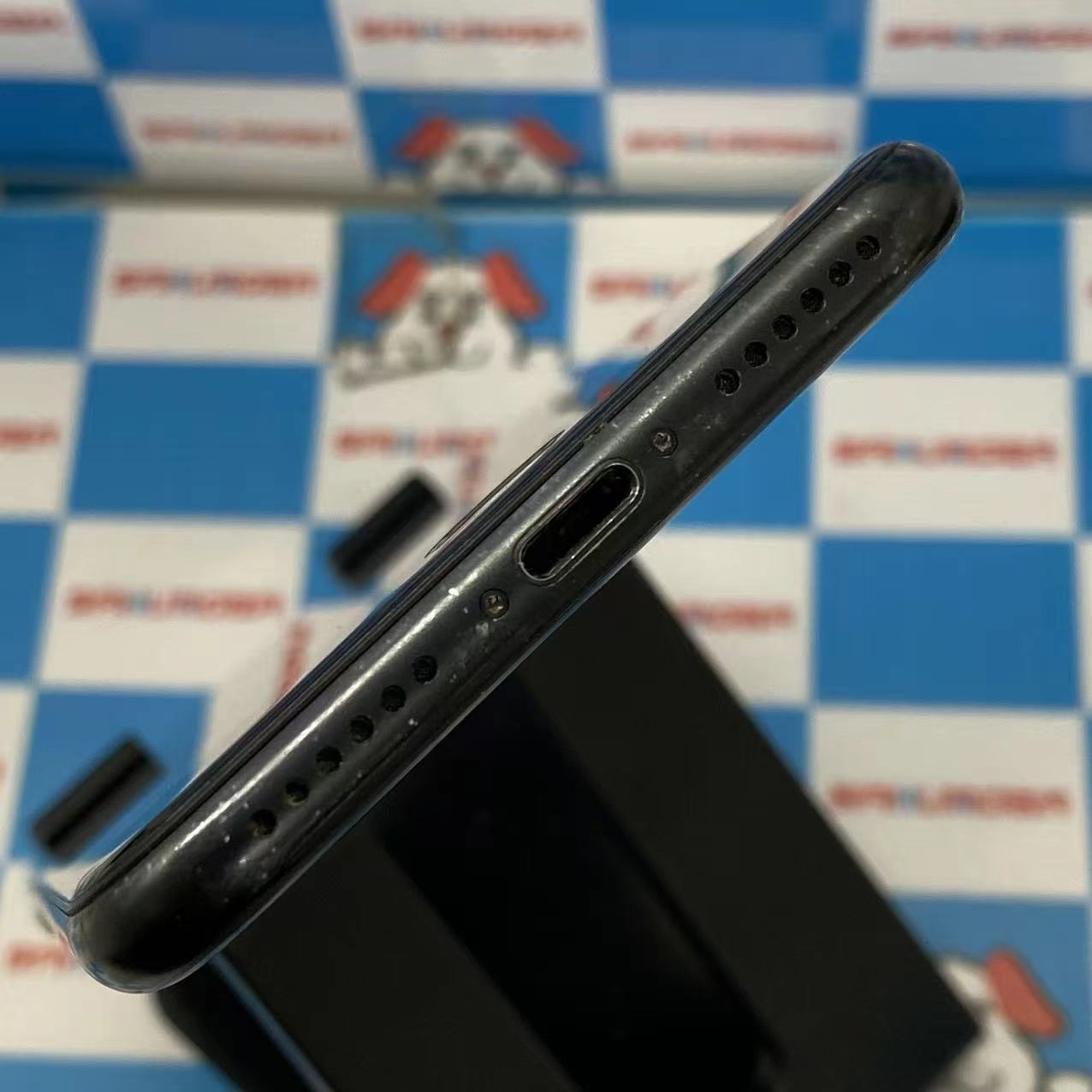 iPhoneSE 第2世代 128GB ブラック MXD02J/A SoftBank版SIMフリー ジャンク品