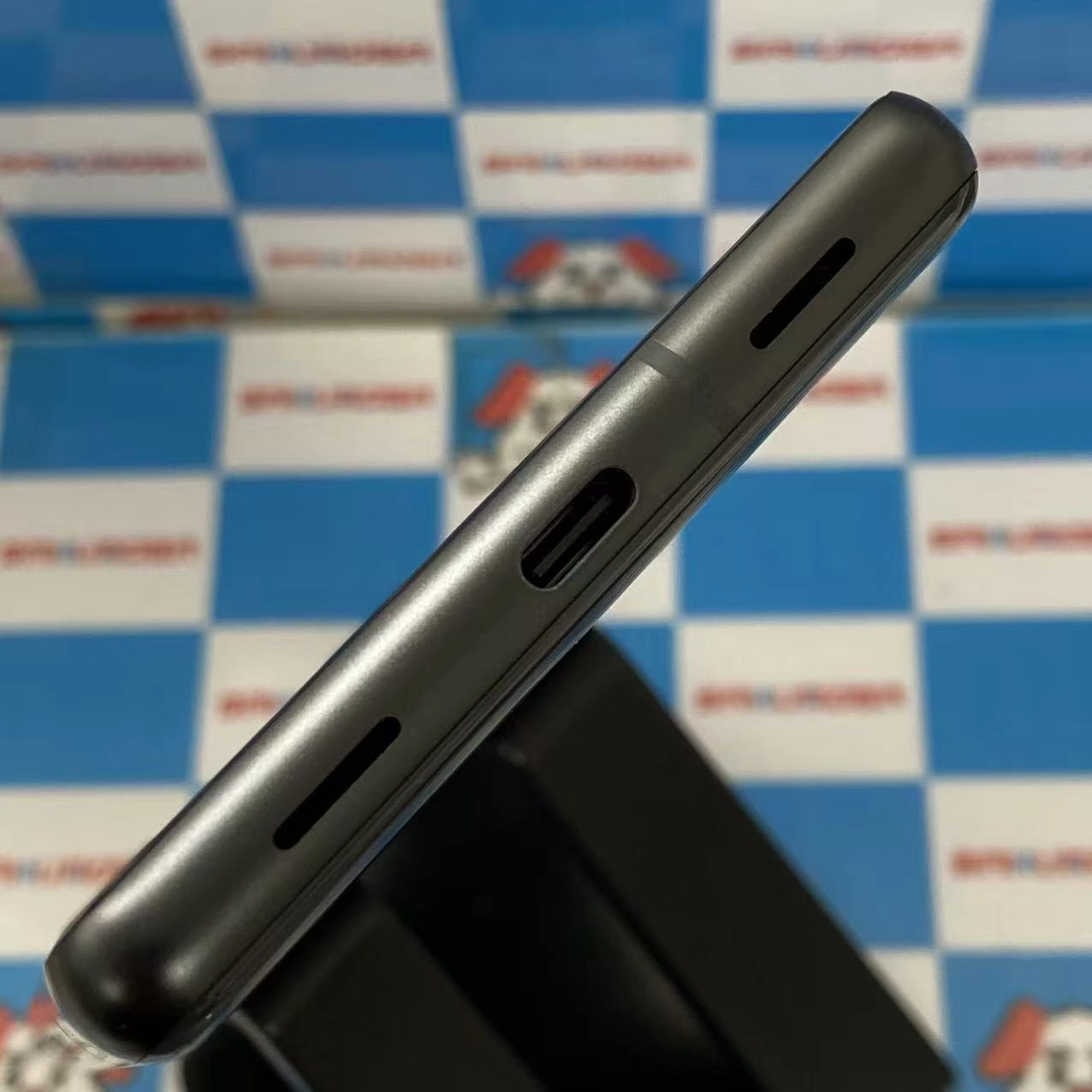 Google Pixel 7a 128GB Charcoal G82U8 au版SIMフリー