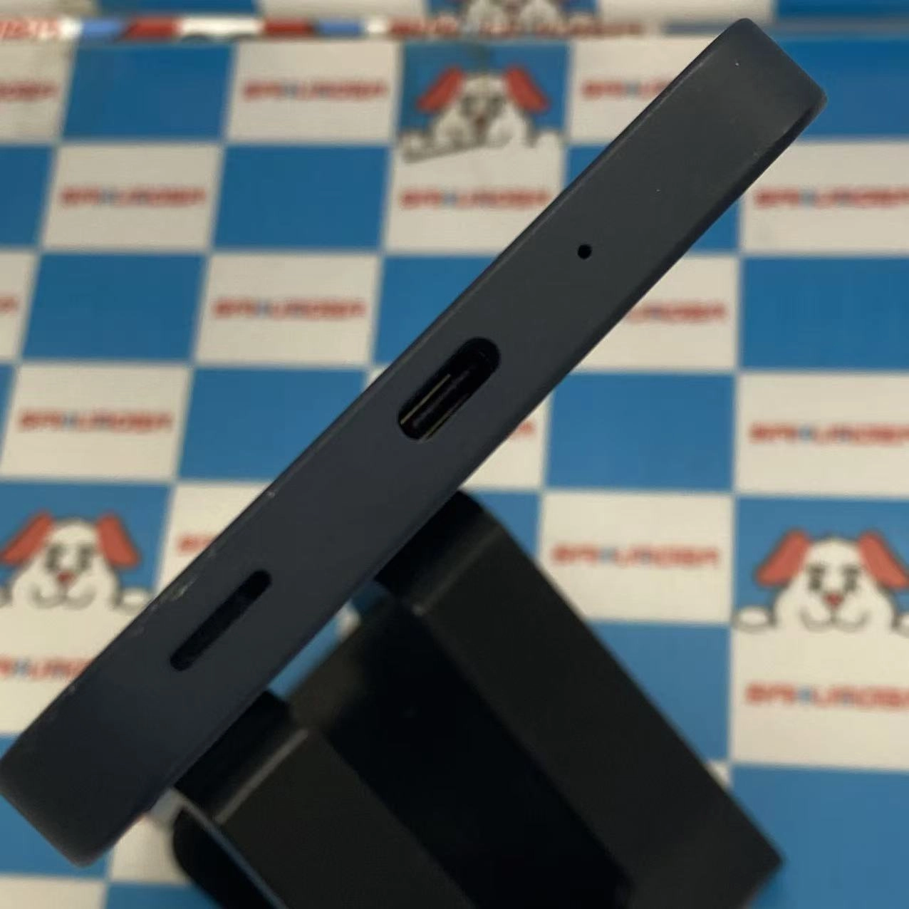 AQUOS wish4 4GB/64GB ブラック SH-52E docomo版SIMフリー