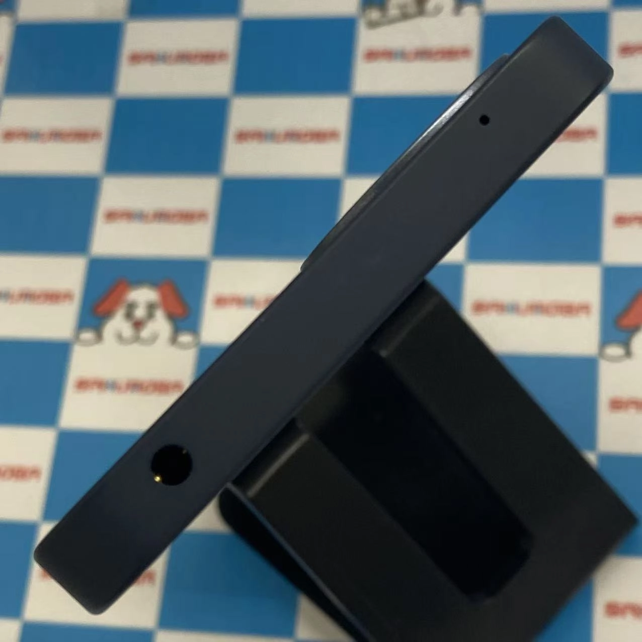 AQUOS wish4 4GB/64GB ブラック SH-52E docomo版SIMフリー