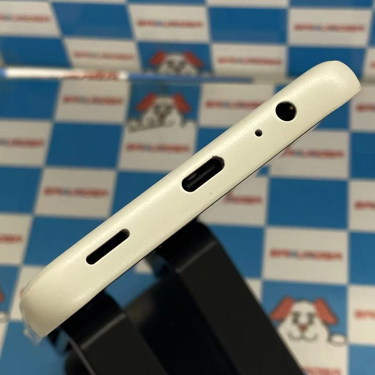 arrows We2 64GB シャンパンシルバー A402FC SoftBank版SIMフリー