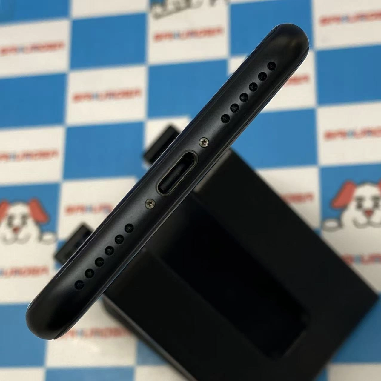 iPhoneSE 第3世代 64GB ミッドナイト MMX53LL/A 海外版SIMフリー 開封未使用品