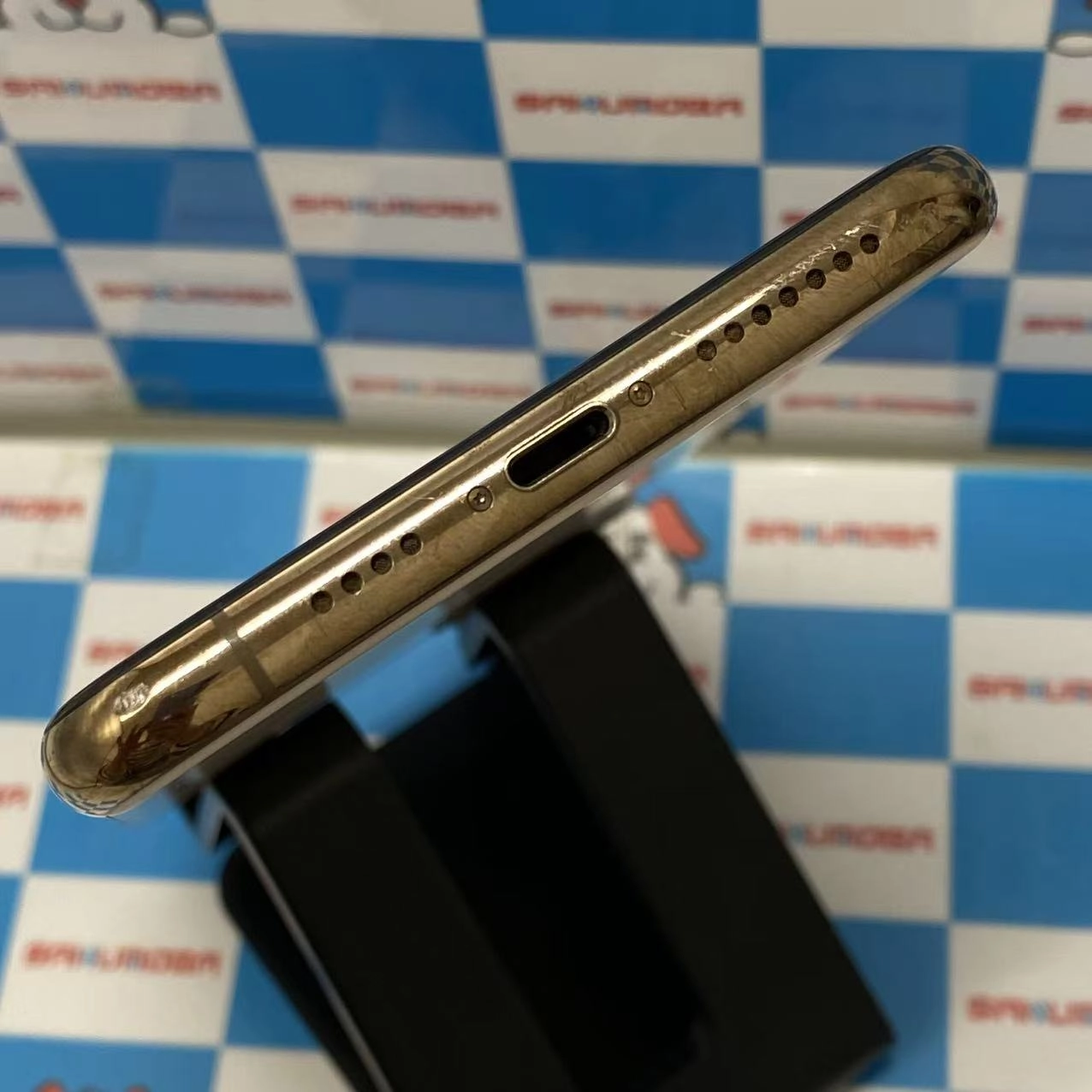 iPhone11 Pro Max 64GB ゴールド MWHG2J/A AU版SIMフリージャンク品 au