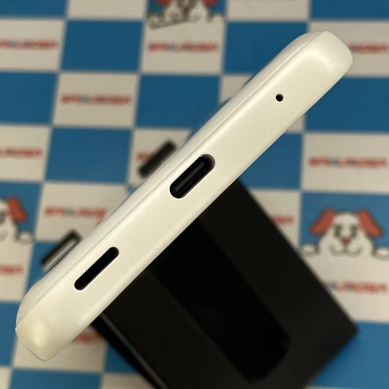 arrows We 64GB ホワイト A101FC SoftBank版SIMフリー