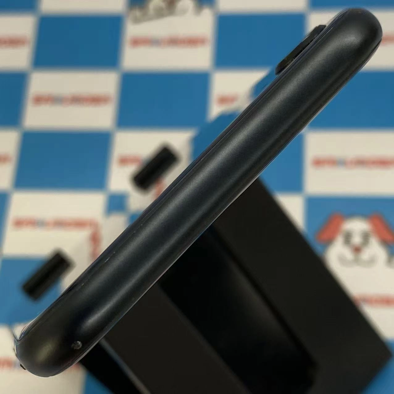 iPhoneSE 第3世代 64GB ミッドナイト MMYC3J/A SoftBank版SIMフリー