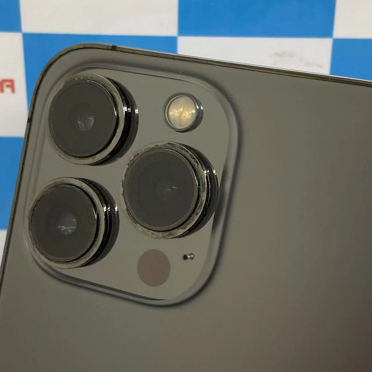 iPhone13 Pro 128GB グラファイト MLUE3J/A SoftBank版SIMフリージャンク品