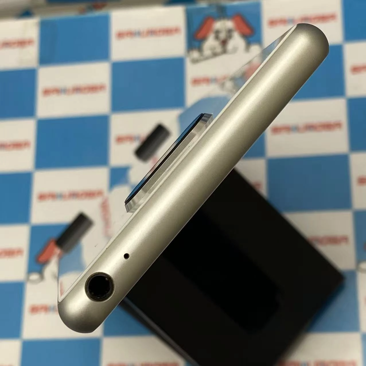 Xperia 8 64GB ホワイト SOV42 AU版SIMフリー 美品 au