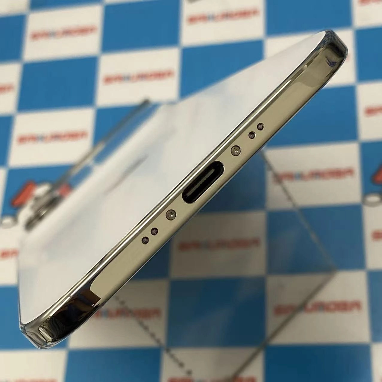 iPhone Air 256GB クラウドホワイト MG284J/A SoftBank版SIMフリー 新品同様