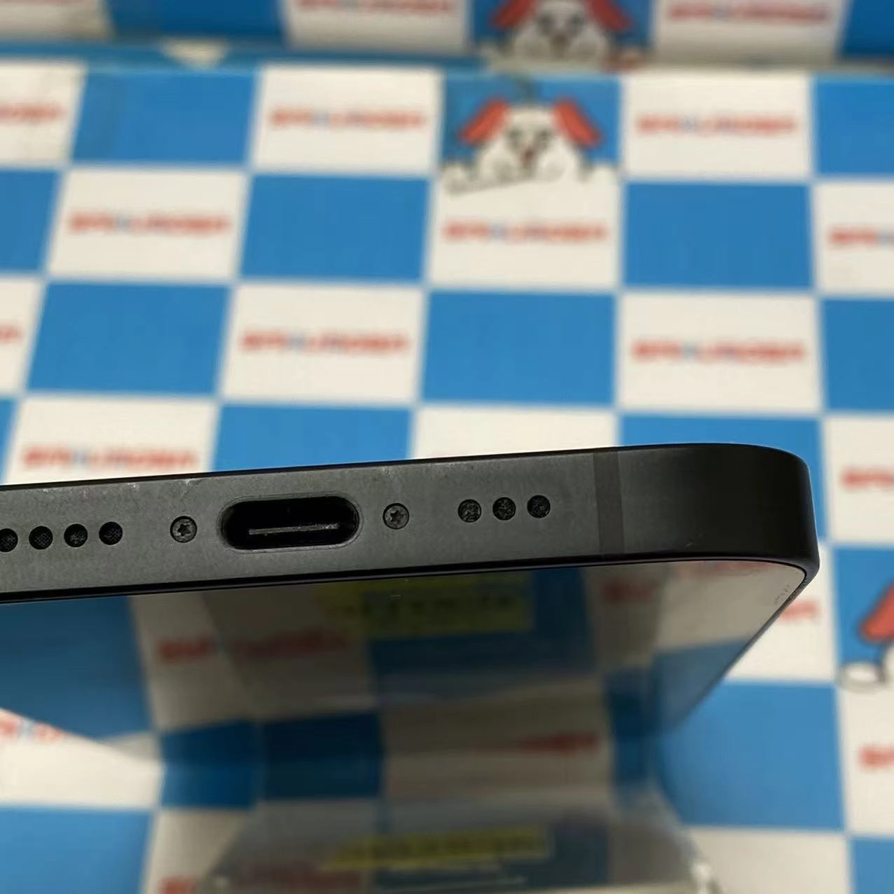 iPhone 16e 128GB ブラック MD1Q4J/A SIMフリー