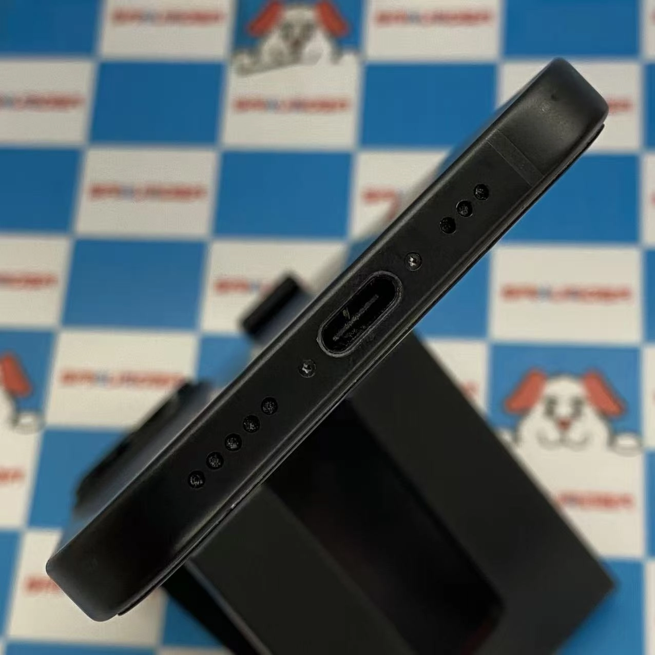 iPhone15 128GB ブラック MTMH3J/A docomo版SIMフリー