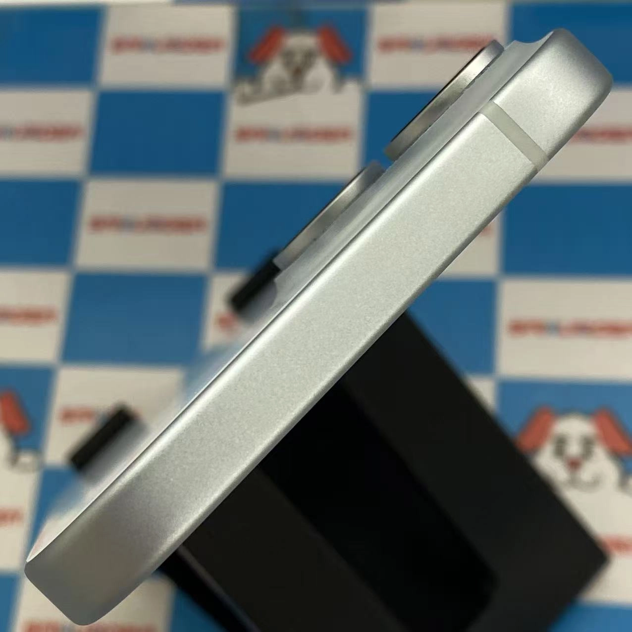 iPhone15 128GB ブルー MTML3J/A AU版SIMフリー極美品