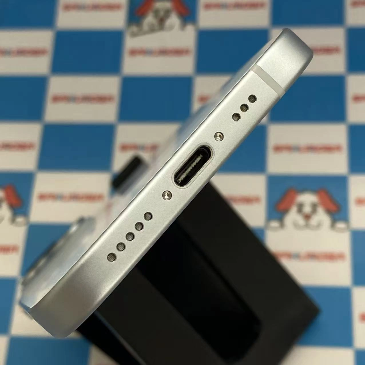 iPhone15 128GB ブルー MTML3J/A AU版SIMフリー極美品