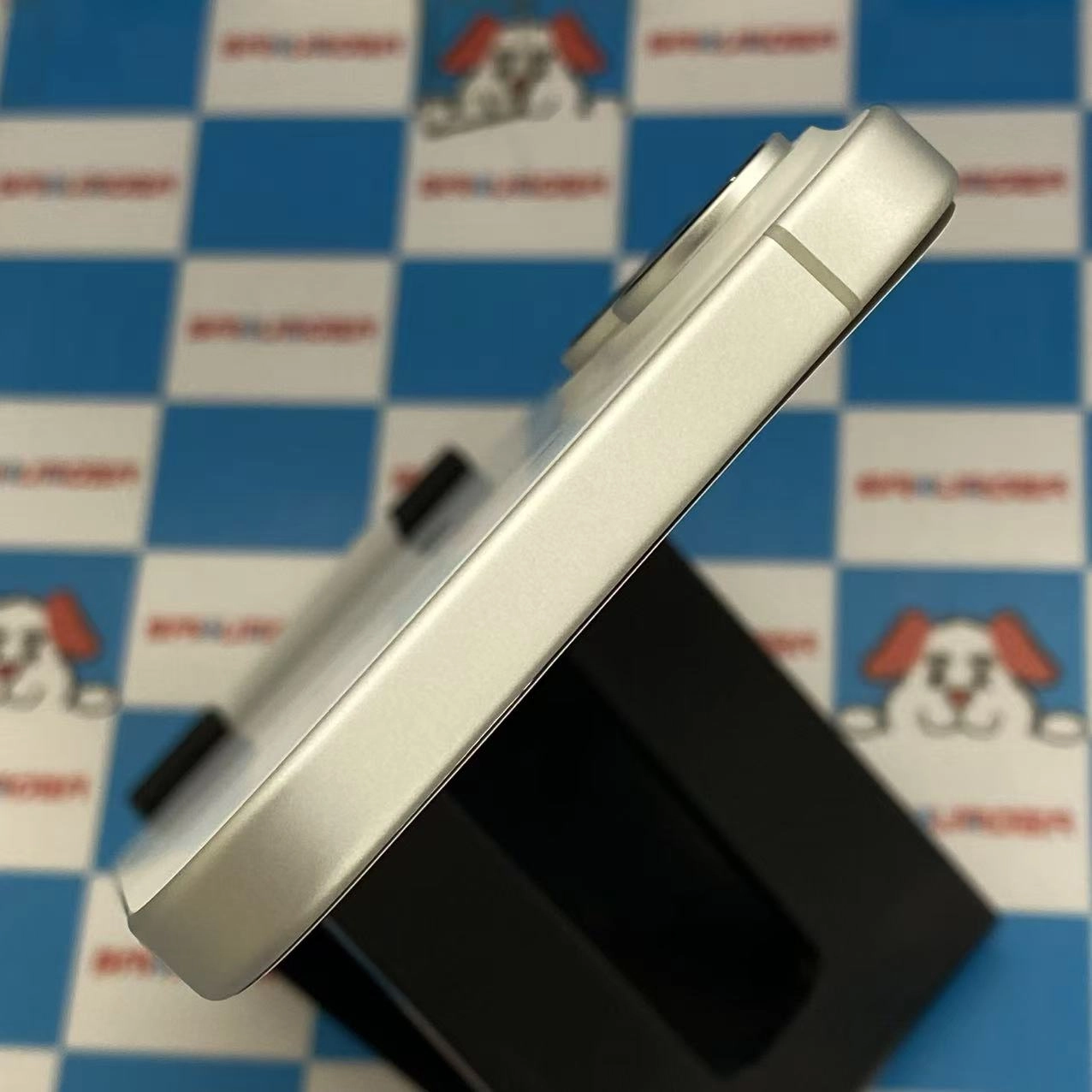 iPhone16 128GB ホワイト MYDR3J/A mineo開封未使用品