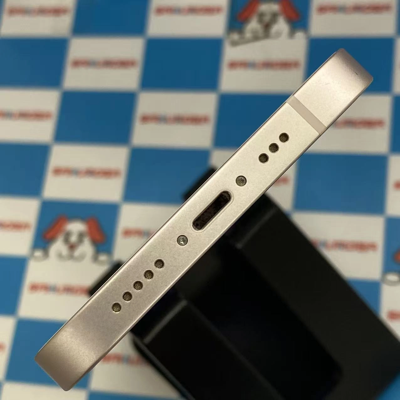 iPhone13 256GB ピンク MLNK3J/A docomo版SIMフリー美品