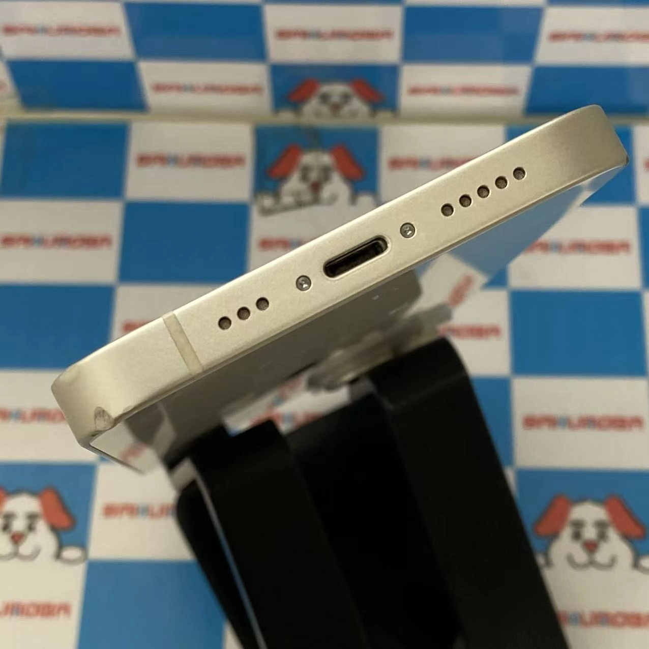 iPhone14 128GB スターライト NPUQ3J/A docomo版SIMフリー