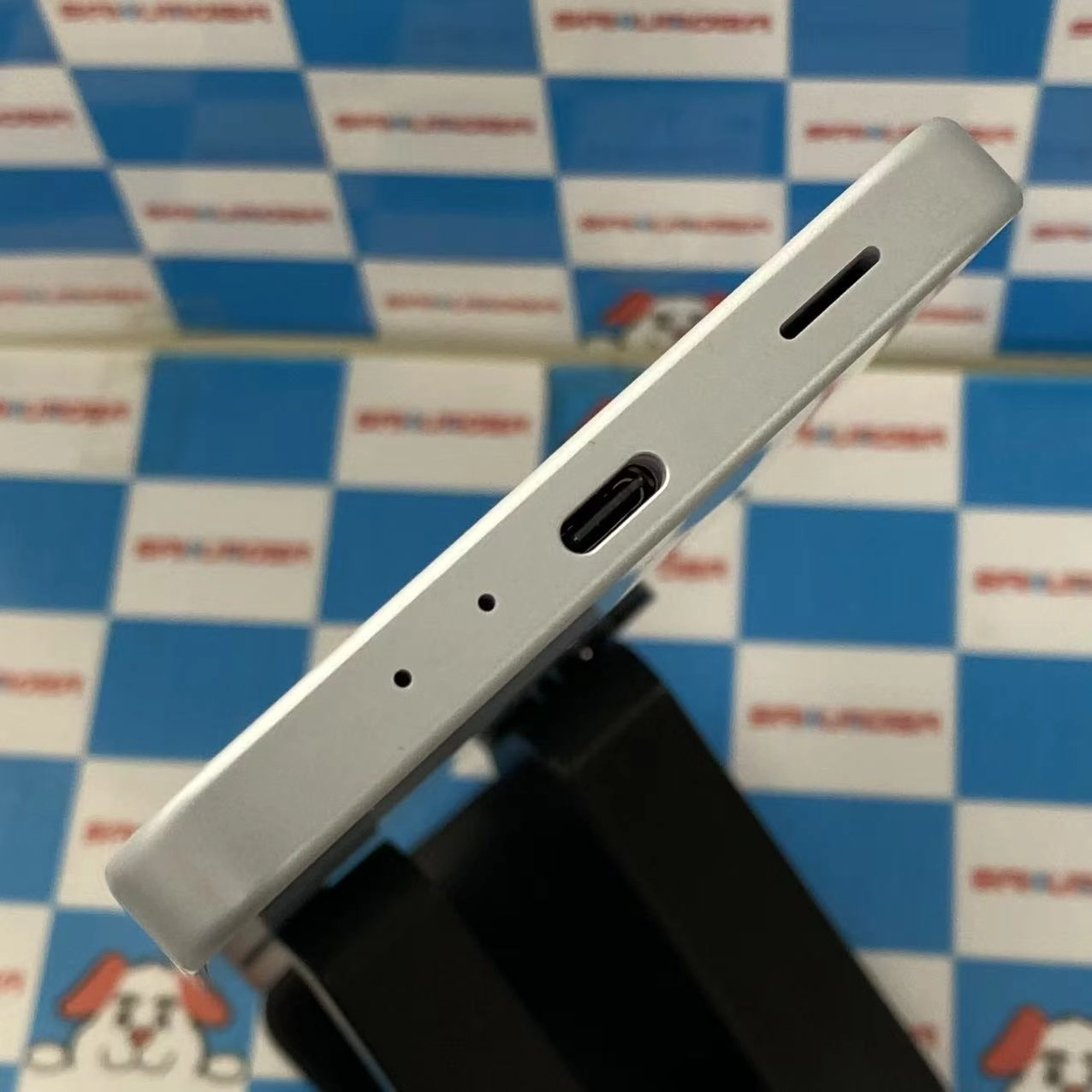 Galaxy A25 5G 4GB/64GB ライトブルー SCG33 AU版SIMフリー開封未使用品。 au