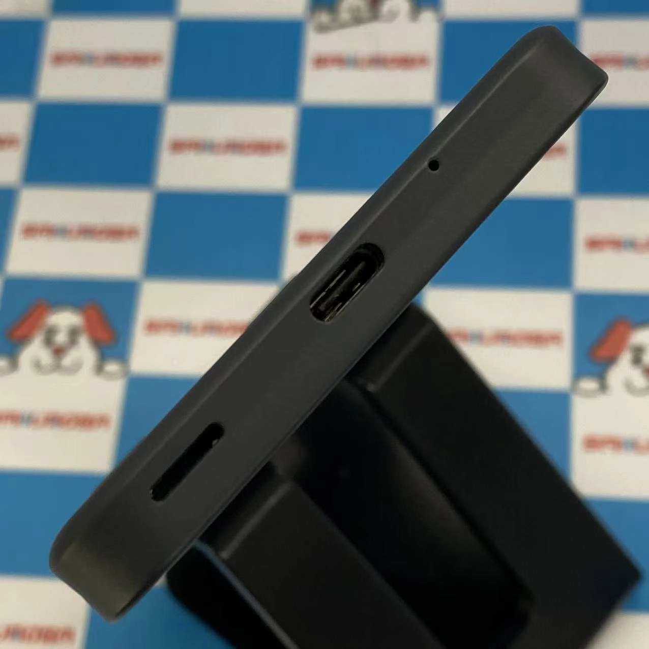 AQUOS wish 4GB/64GB チャコール SH-M20 SIMフリー 極美品