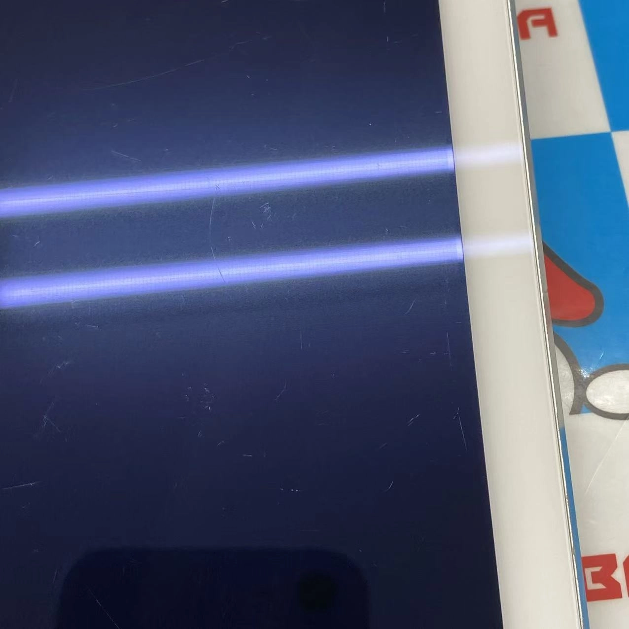 iPad Air 第2世代 Wi-Fi+Cellularモデル 16GB シルバー MGH72J/A SoftBank