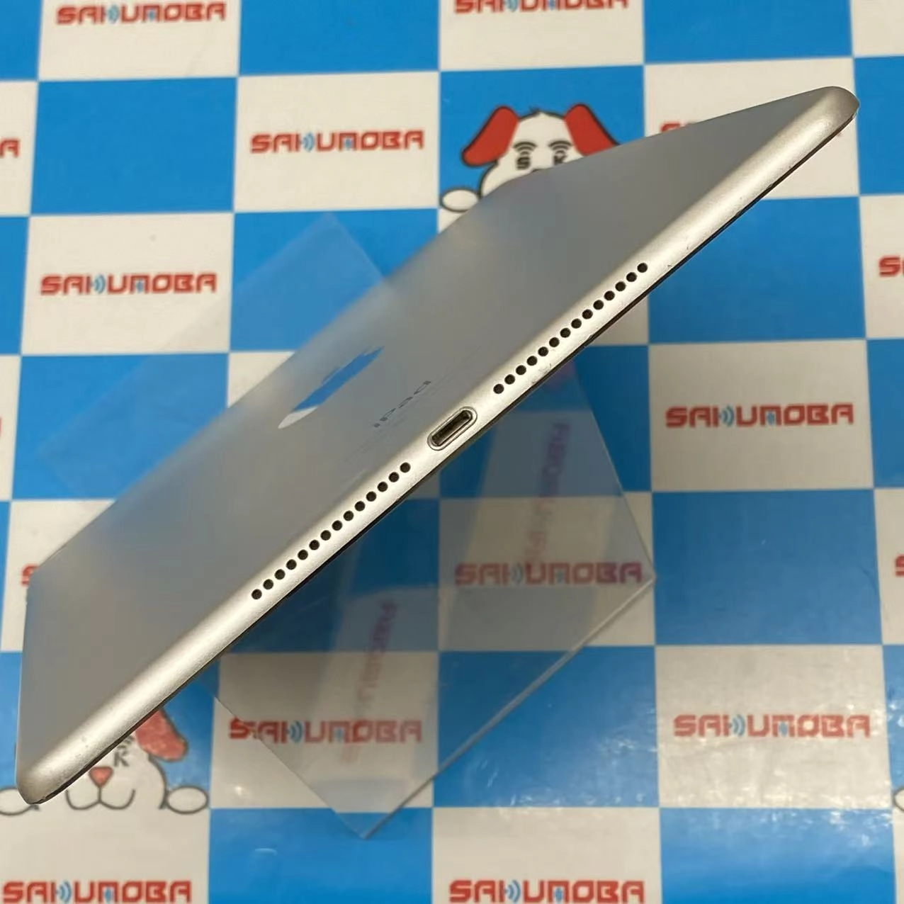 iPad Air 第2世代 Wi-Fiモデル 128GB シルバー MGTY2J/A