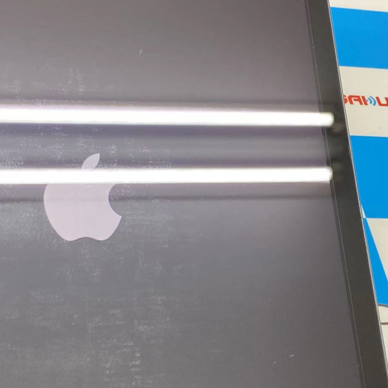 掘り出し物コーナー iPad 第9世代 Wi-Fi+Cellularモデル 256GB MK4E3J/A AU版SIMフリー ジャンク品