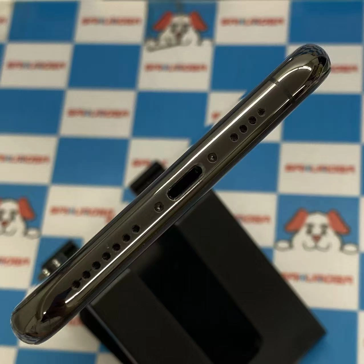 iPhoneXS Max 256GB スペースグレイ MT6U2J/A SIMロック解除済 au 美品