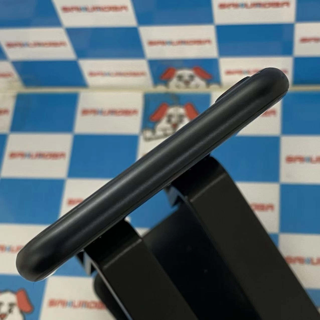 iPhoneSE 第3世代 128GB ミッドナイト MMYF3J/A SoftBank版SIMフリー