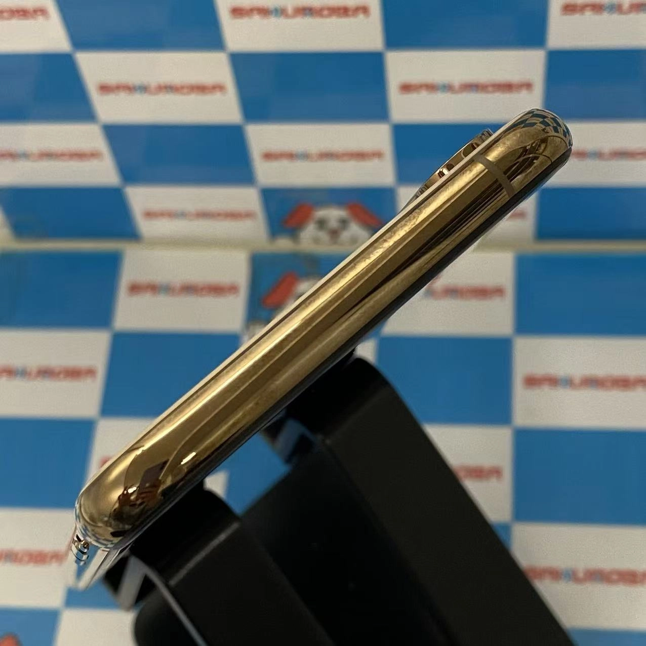 iPhoneXS 256GB ゴールド NTE22J/A docomo版SIMフリー美品