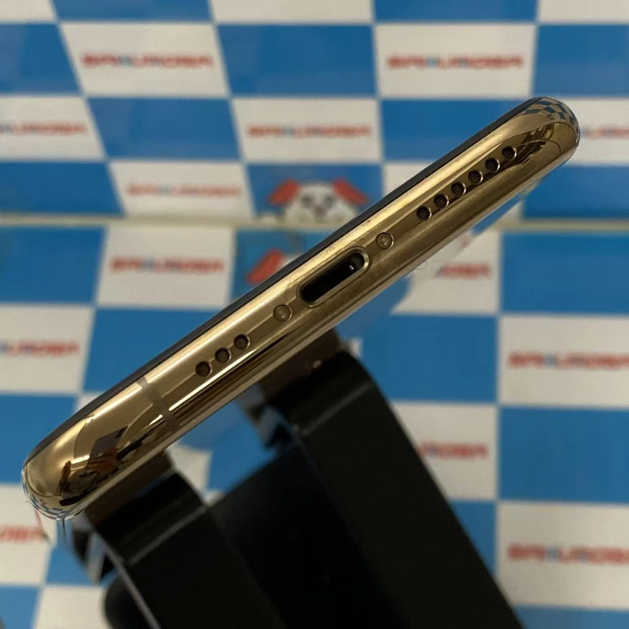 iPhoneXS 256GB ゴールド NTE22J/A docomo版SIMフリー美品