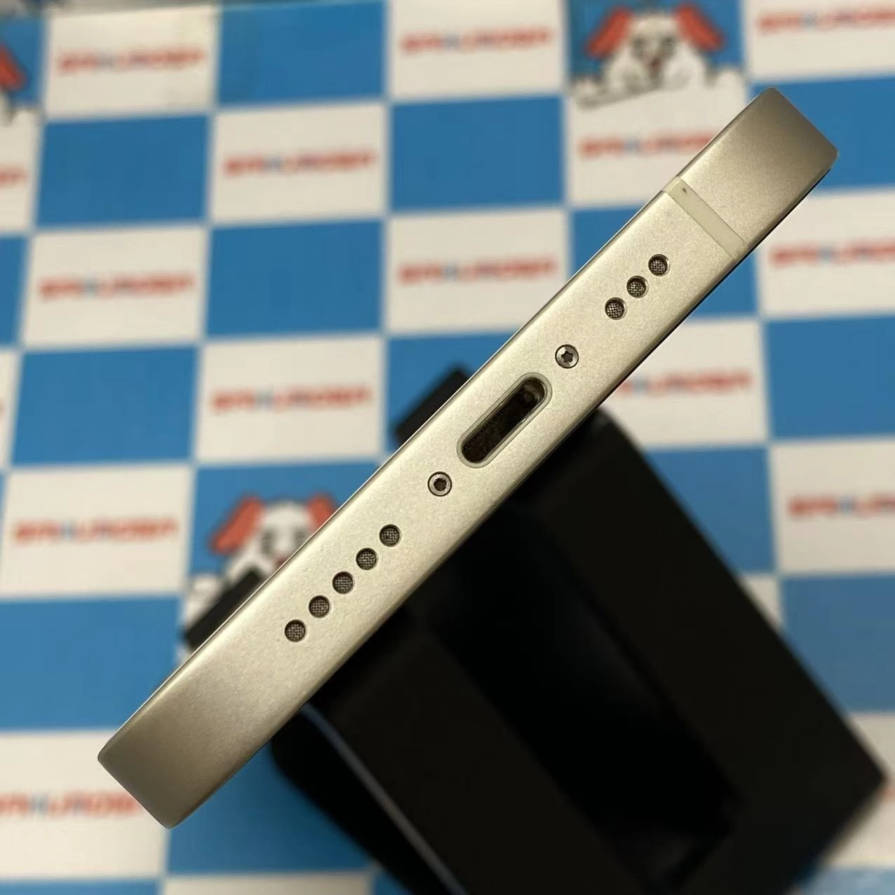 iPhone13 128GB スターライト MLND3J/A SIMフリー 美品