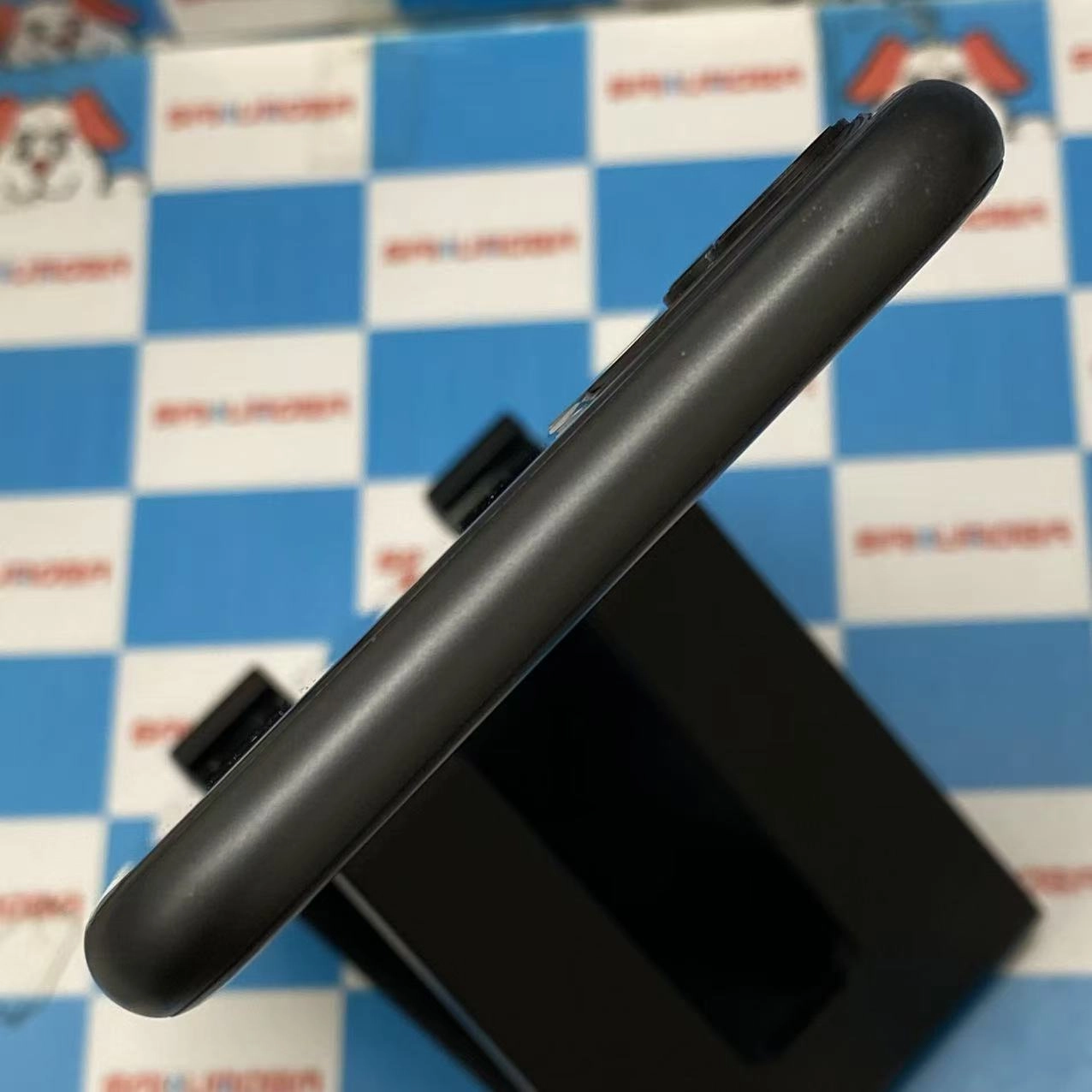 iPhone11 256GB ブラック MWM72J/A docomo版SIMフリー